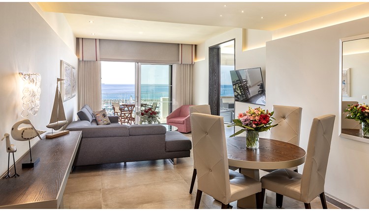 St. Raphael Resort, Кипр